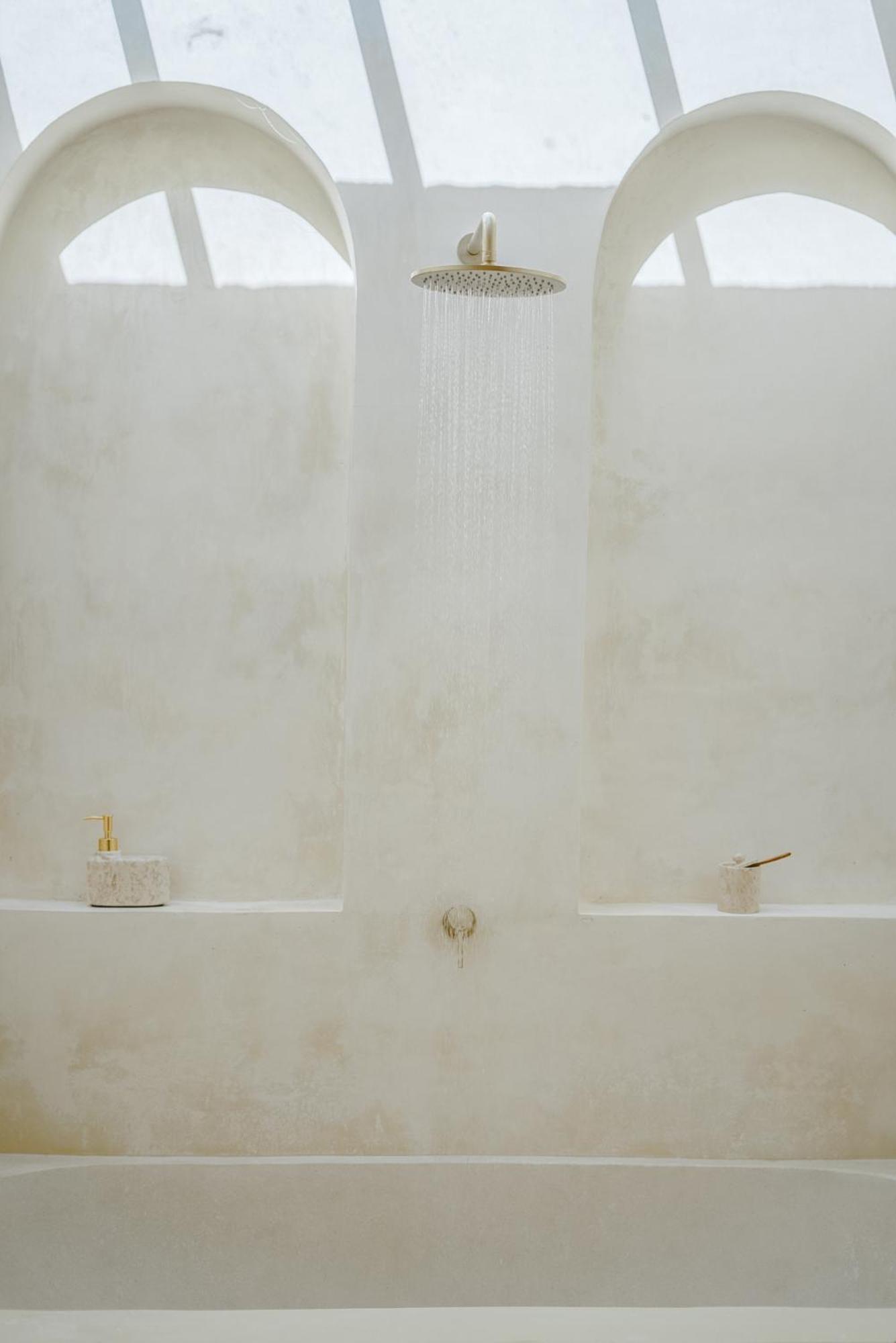 Villa Paca - Rooftop, Outdoor Cinema & 2 Pools Overlooking Rice Fields
